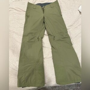 Patagonia women’s ski pants